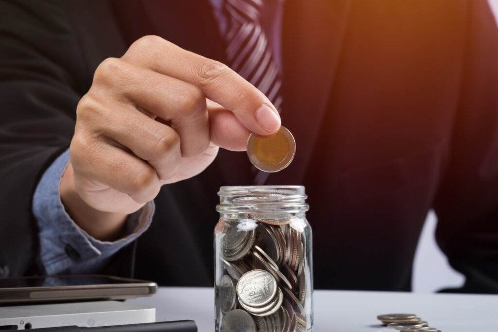 How to Live Rich on a Budget